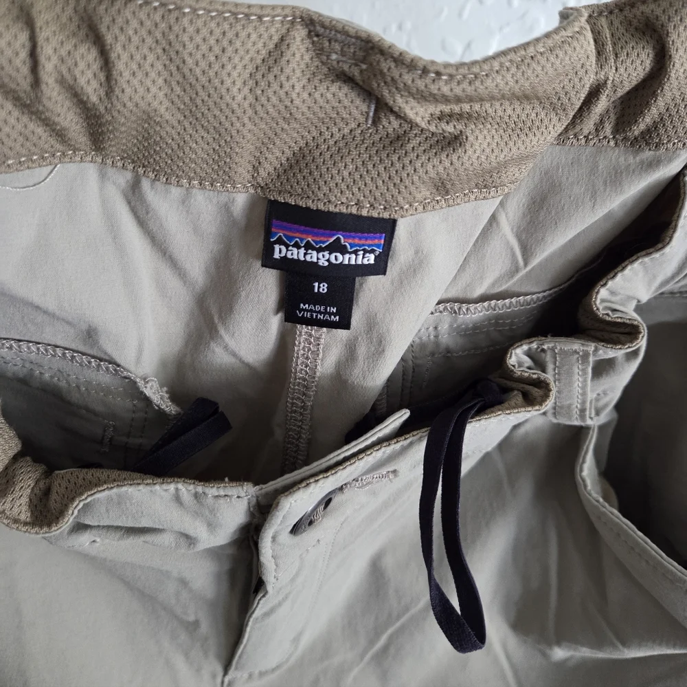 Patagonia Women's Quandary UPF Roll Up Hiking Outdoor Straight Leg Pants - Picture 8 of 9